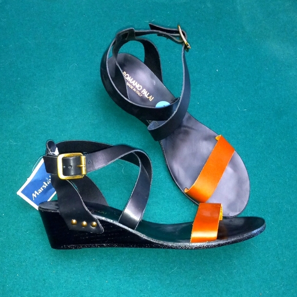 NWT Romano Palai Sandals - Picture 2 of 3